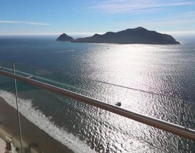 En la cima del cielo y frente al mar Zona Dorada