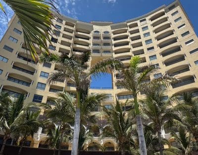 Luxo y Playa: Tu Refugio en Mazatlán Gavias Grand